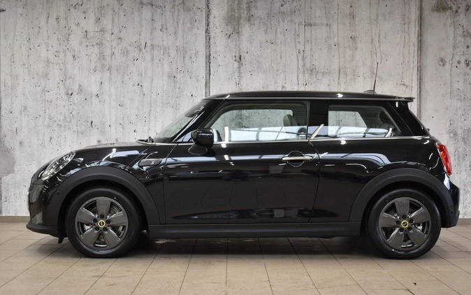 MINI Cooper S cena 165900 przebieg: 8198, rok produkcji 2023 z Tuchola małe 436